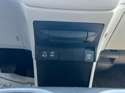 Used 2025 Honda Odyssey EX-L image 27