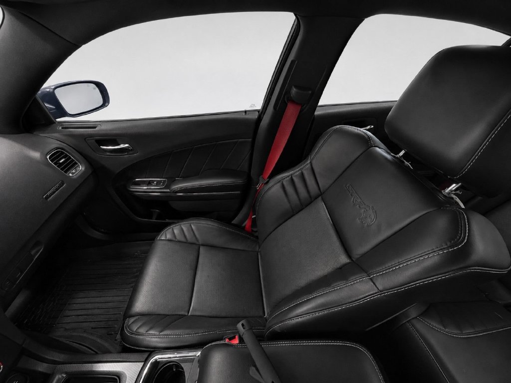 Used 2017 Dodge Charger SRT Hellcat w/ Harman/Kardon Audio Group RWD image 13