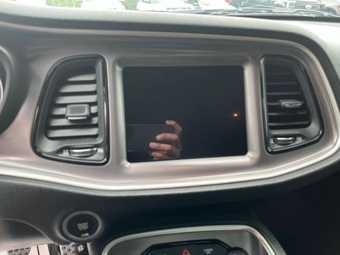 Used 2021 Dodge Challenger R/T Scat Pack RWD image 13