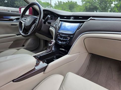 Used 2015 Cadillac XTS Luxury w/ Driver Awareness Package image 43