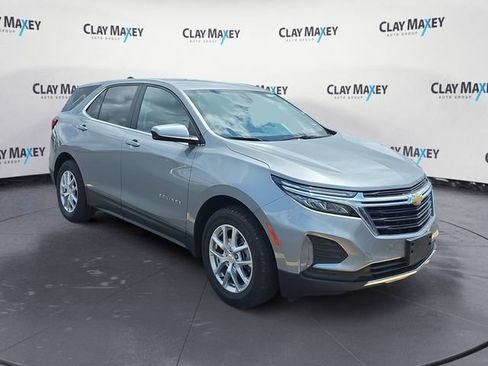 Used 2024 Chevrolet Equinox LT AWD/4WD image 7