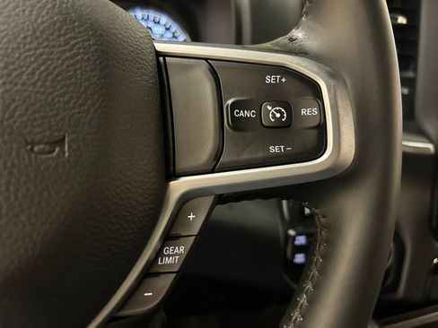Used 2021 RAM 1500 Big Horn AWD/4WD image 22