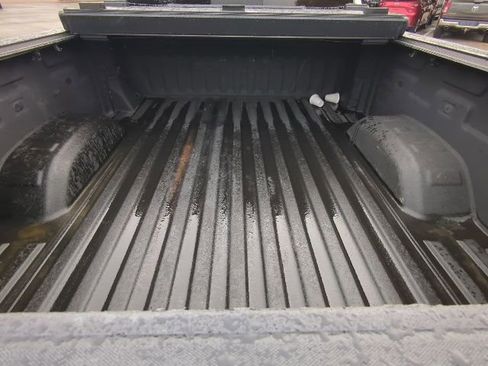 Used 2022 GMC Sierra 2500 Denali w/ Denali Ultimate Package image 23