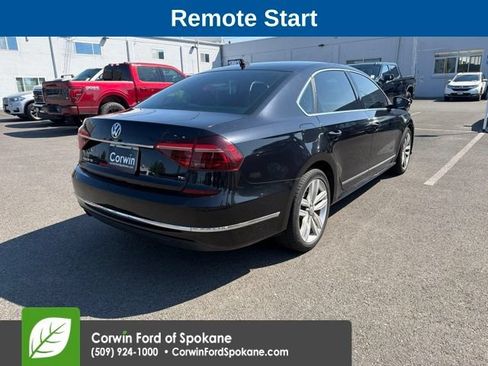 Used 2017 Volkswagen Passat 1.8T SE FWD image 5