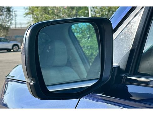 Used 2024 Honda Pilot EX-L image 11