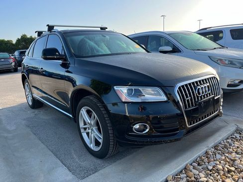 Used 2016 Audi Q5 2.0T Premium Plus w/ Technology Package AWD/4WD image 2