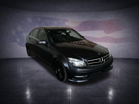 Used 2011 Mercedes-Benz C 300 4MATIC Sedan image 7