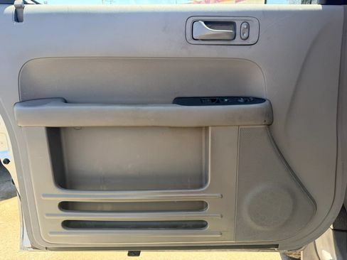 Used 2010 Honda Element LX image 9