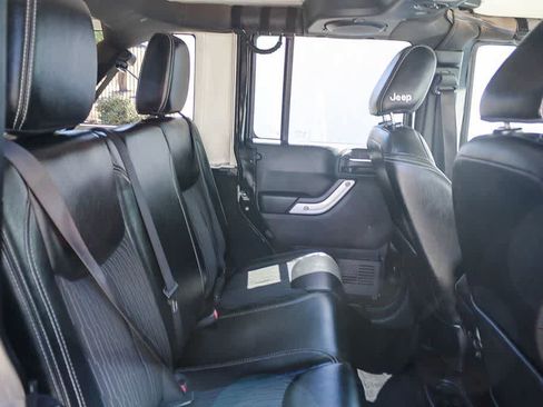 Used 2014 Jeep Wrangler Unlimited Sport AWD/4WD image 15