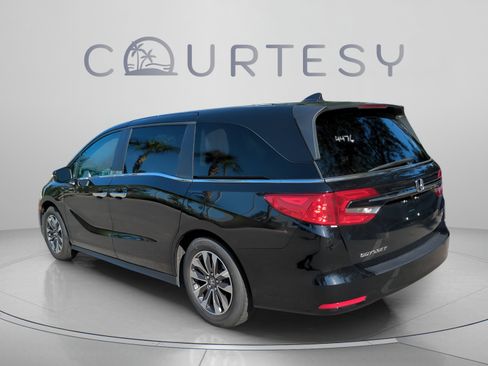 Certified 2024 Honda Odyssey EX-L image 5