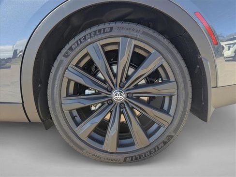 New 2026 Toyota Crown Nightshade image 11