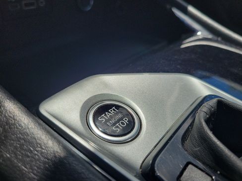 Used 2024 Nissan Altima 2.5 SV FWD image 33