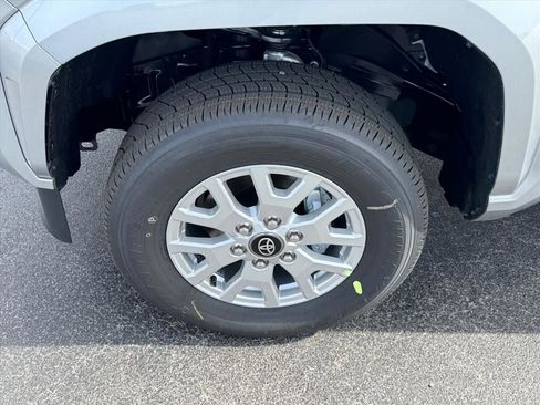 New 2026 Toyota Tacoma SR5 AWD/4WD image 14