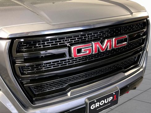 Used 2022 GMC Yukon AT4 AWD/4WD image 29