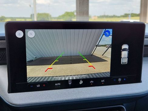 New 2026 Ford Maverick XLT FWD image 9