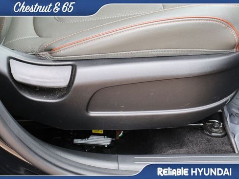 Used 2023 Hyundai Santa Cruz Limited AWD/4WD image 11