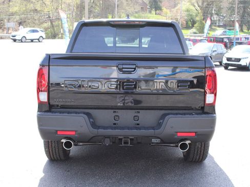 New 2026 Honda Ridgeline Black Edition image 7