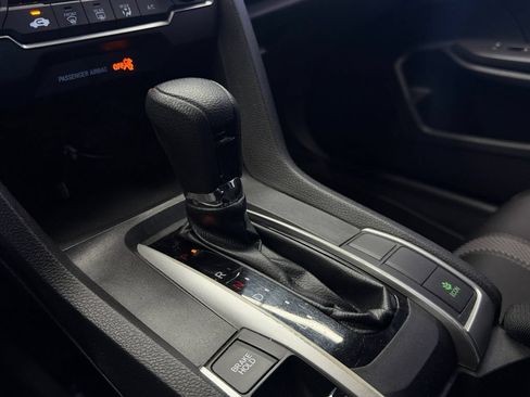 Used 2019 Honda Civic LX image 21