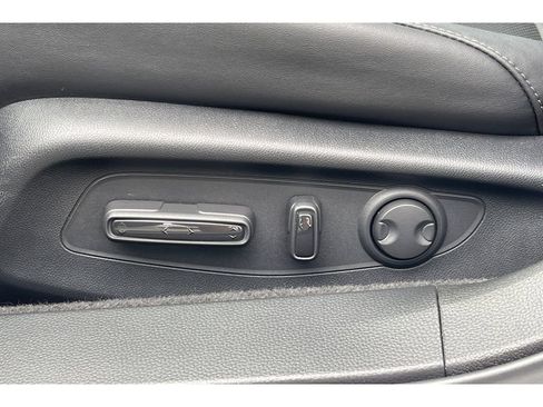 Certified 2025 Honda Accord EX-L image 12