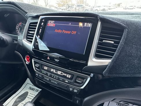 Used 2018 Honda Ridgeline Black Edition image 13