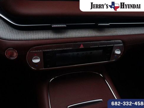 Used 2023 Genesis G90 3.5T image 11