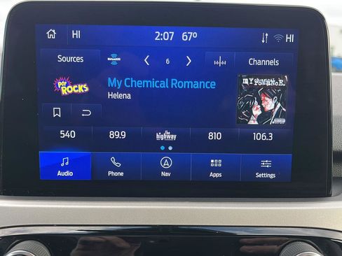 Used 2022 Ford Escape SEL w/ Technology Package image 19