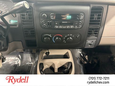 Used 2004 Dodge Dakota 2WD Regular Cab image 14
