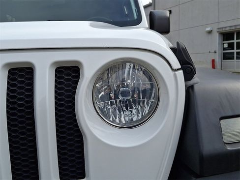 Used 2019 Jeep Wrangler Unlimited Sport S image 11