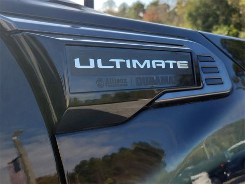 New 2025 GMC Sierra 3500 Denali Ultimate image 7