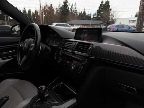 Used 2015 BMW M3 image 20
