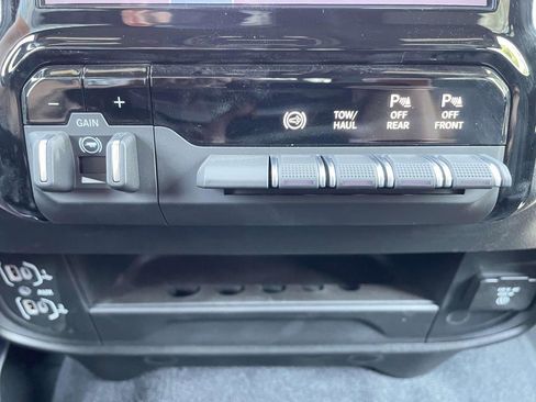 New 2025 RAM 2500 Tradesman image 21