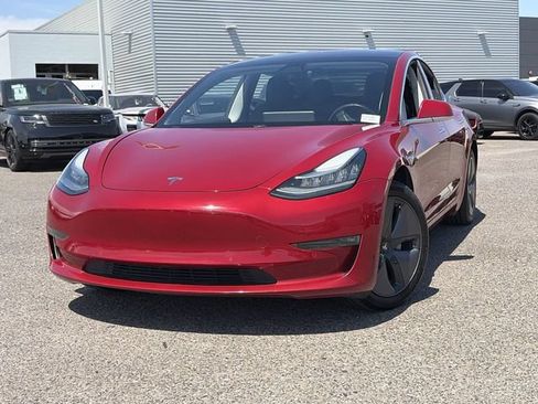 Used 2018 Tesla Model 3 RWD image 2