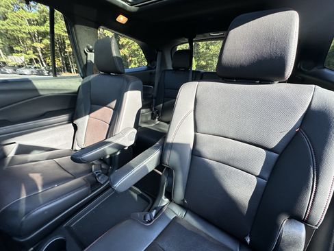 Used 2022 Honda Pilot Black Edition image 10