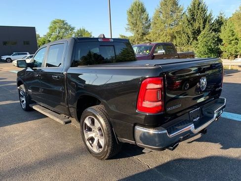 Used 2023 RAM 1500 Laramie AWD/4WD image 2