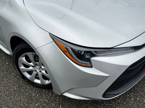 Certified 2025 Toyota Corolla LE image 2
