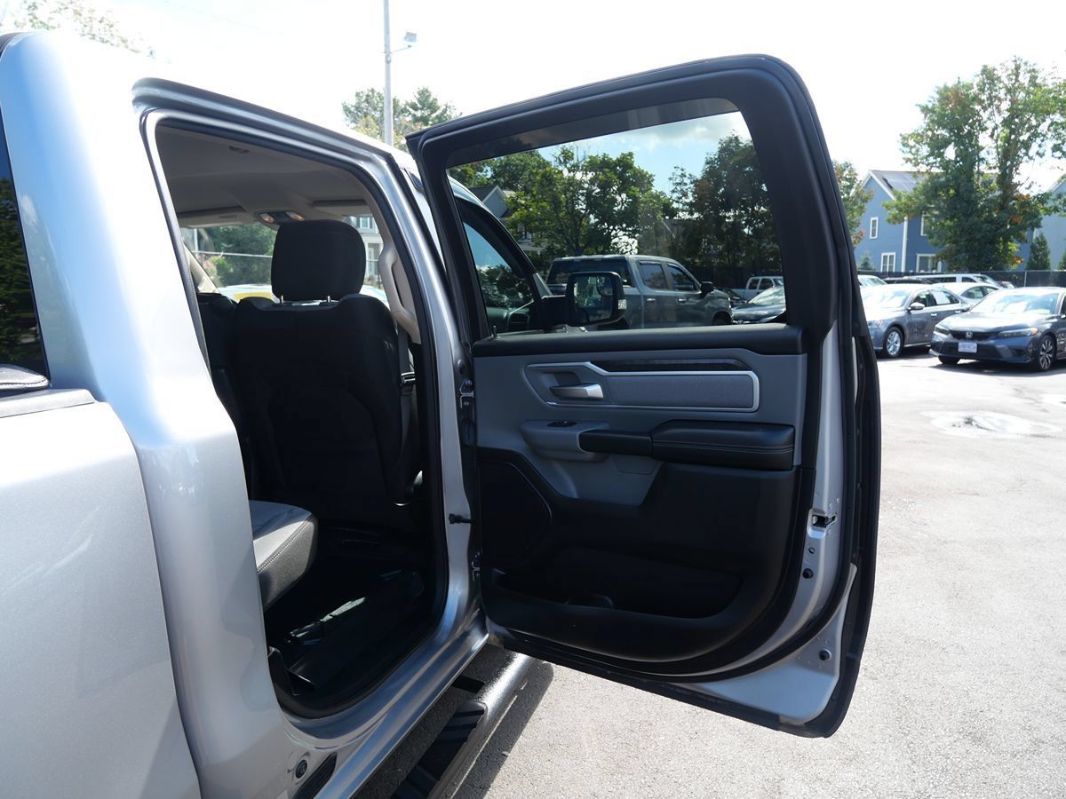 Used 2020 RAM 1500 Big Horn AWD/4WD image 31