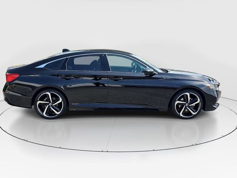 Used 2021 Honda Accord Sport Special Edition image 4