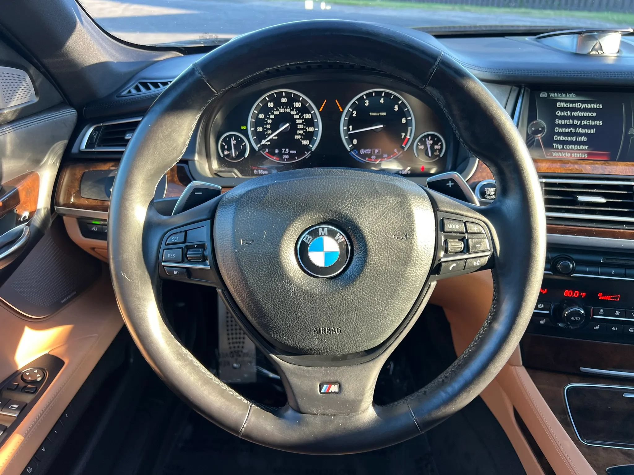 Used 2013 BMW 750Li xDrive w/ Executive Pkg AWD/4WD image 23