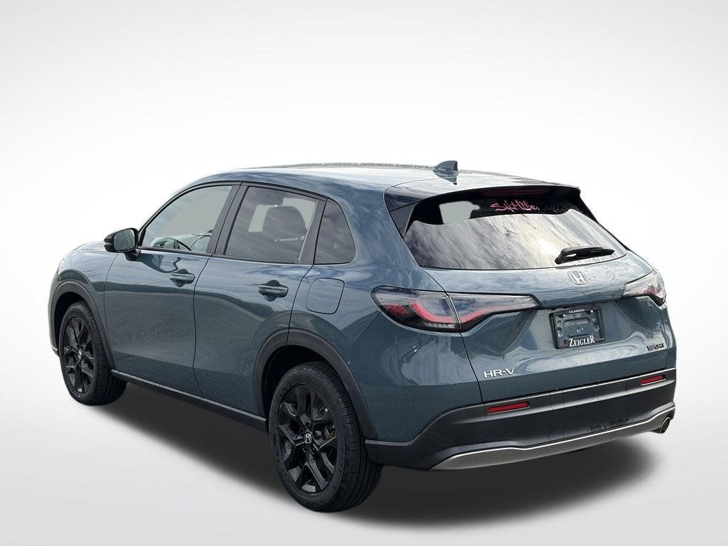 Used 2024 Honda HR-V Sport image 6