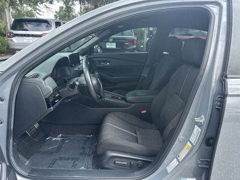 Used 2024 Honda Accord Sport image 2