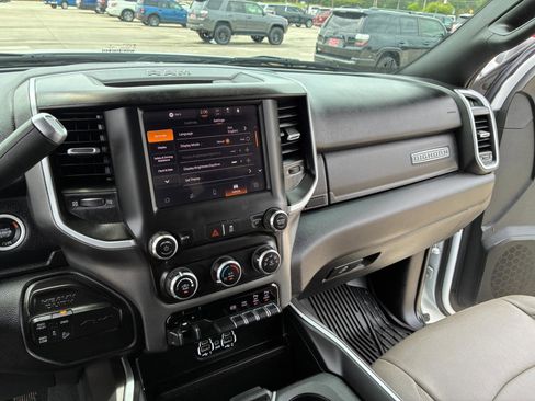 Used 2022 RAM 2500 Big Horn w/ Night Edition AWD/4WD image 16