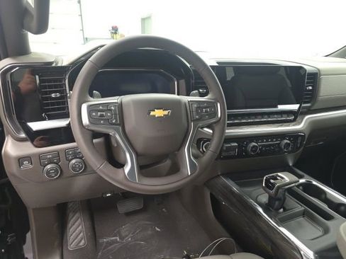 New 2026 Chevrolet Silverado 1500 LTZ w/ LTZ Convenience Package II image 11