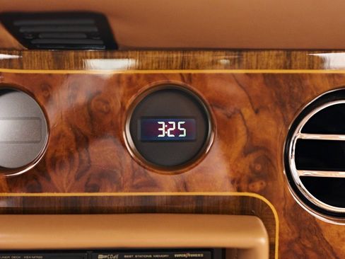 Used 1990 Rolls-Royce Silver Spur II image 94