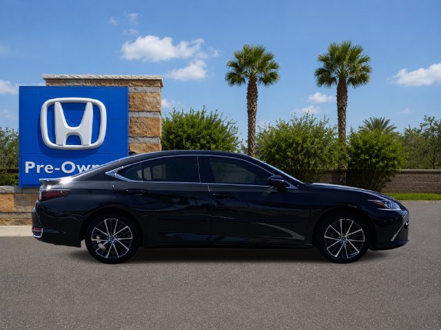 Used 2025 Lexus ES 300h w/ Premium Package FWD image 6