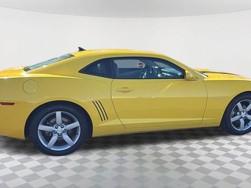 Used 2011 Chevrolet Camaro LT RWD image 4
