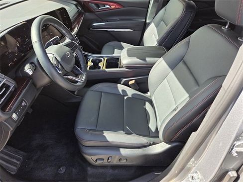 Certified 2026 Chevrolet Traverse Z71 w/ Driver Confidence Package image 10