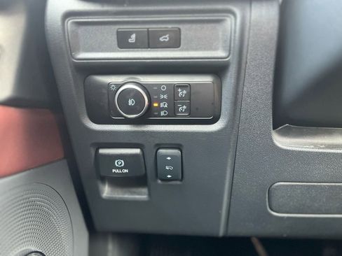 Used 2024 Ford Expedition Max Limited image 22