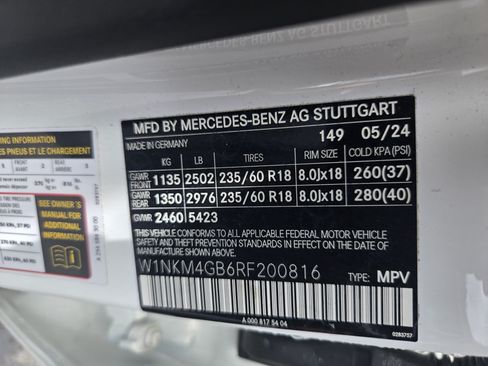 Used 2024 Mercedes-Benz GLC 300 image 31