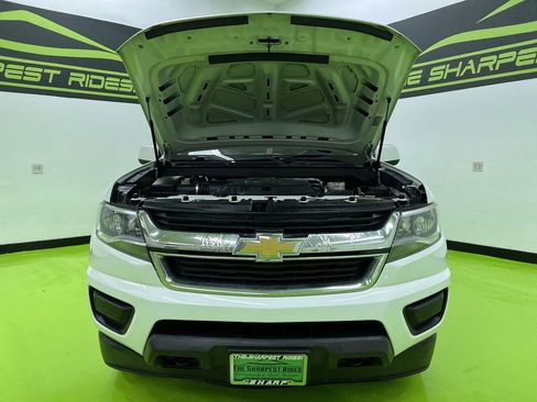 Used 2019 Chevrolet Colorado W/T w/ WT Convenience Package AWD/4WD image 4