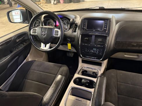 Used 2012 Dodge Grand Caravan Crew w/ Crew Value Pkg image 17